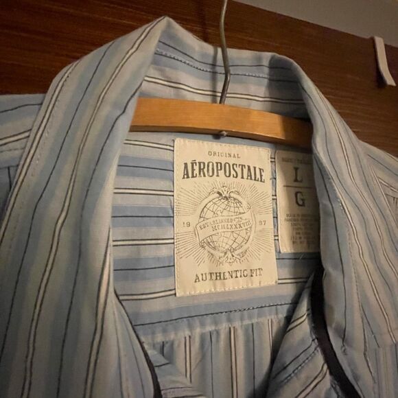 Men’s Aeropostale Button Down Dress Shirt or Casual - Picture 3 of 6